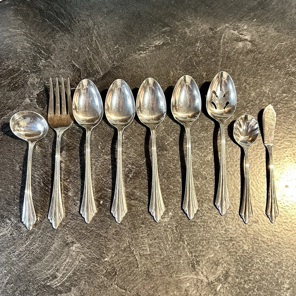 Vtg Reed & Barton Sarajevo Flatware 86 Pc, 8 Person Service, Hostess & Extras
